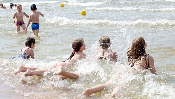 Kas brangina vaikų vasaros stovyklas?