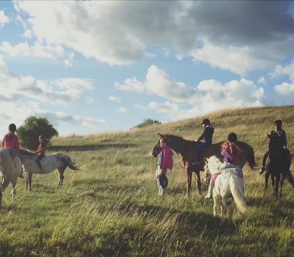 STOVYKLOS „GAMTOS DRAUGAI“